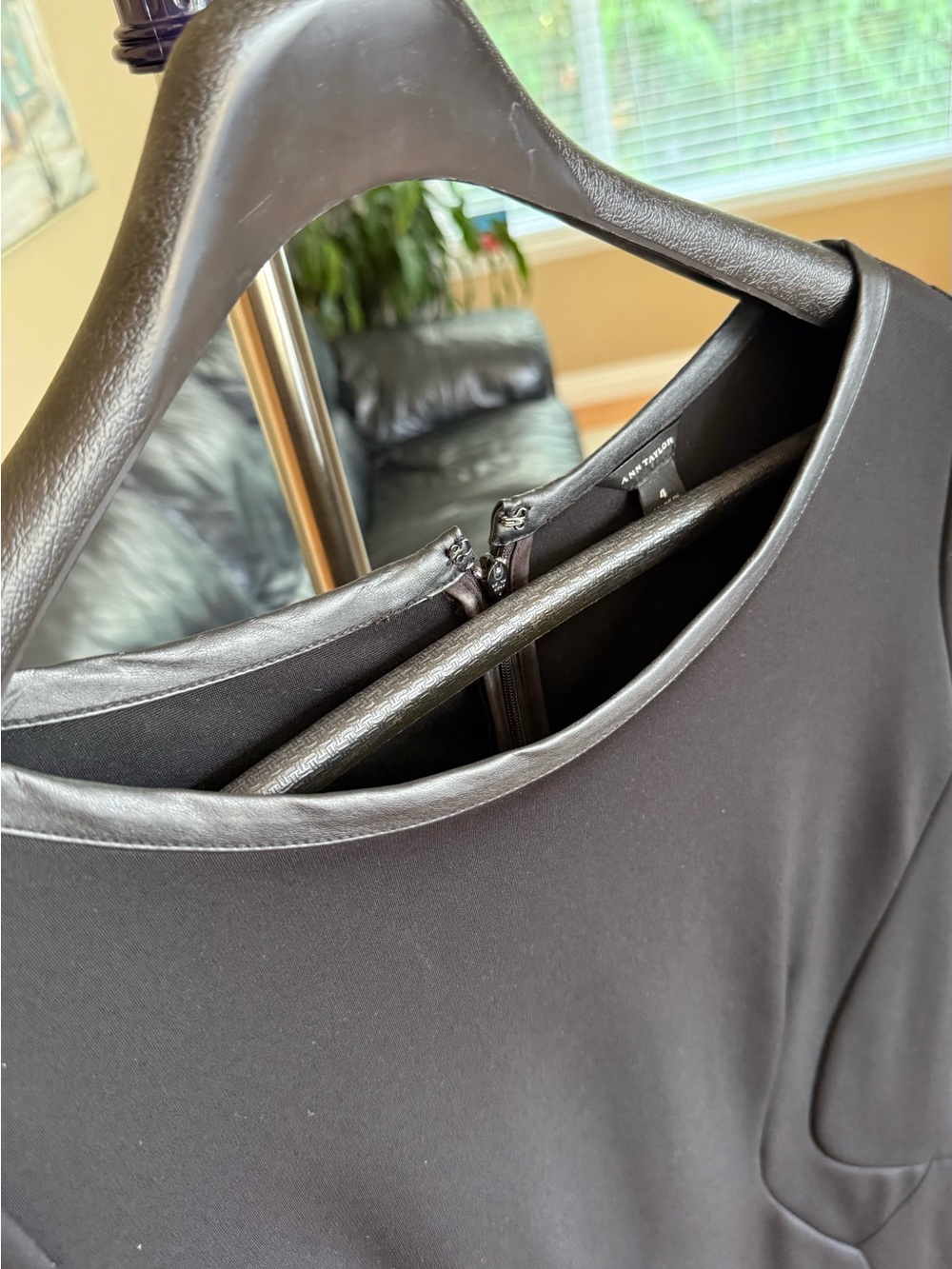 Ann Taylor Black Sheath Dress Faux Leather Trim Size 4 - Picture 3 of 8
